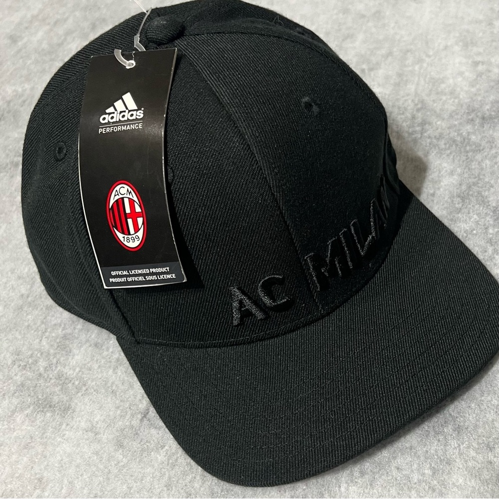 Adidas AC Milan Snapback Hat Cap NWT Adjustable Italy All Black